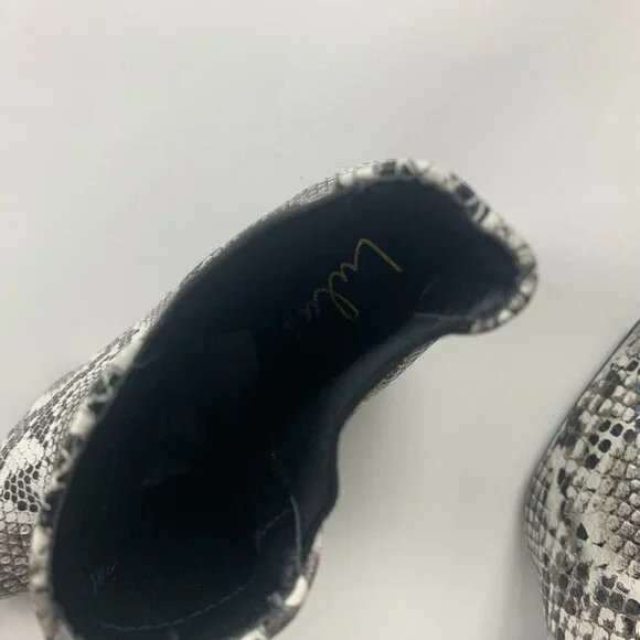 Lulus Womens Ankle Booties Black Size 6.5 Snakeskin Pointed Block Heels - Picture 9 of 9